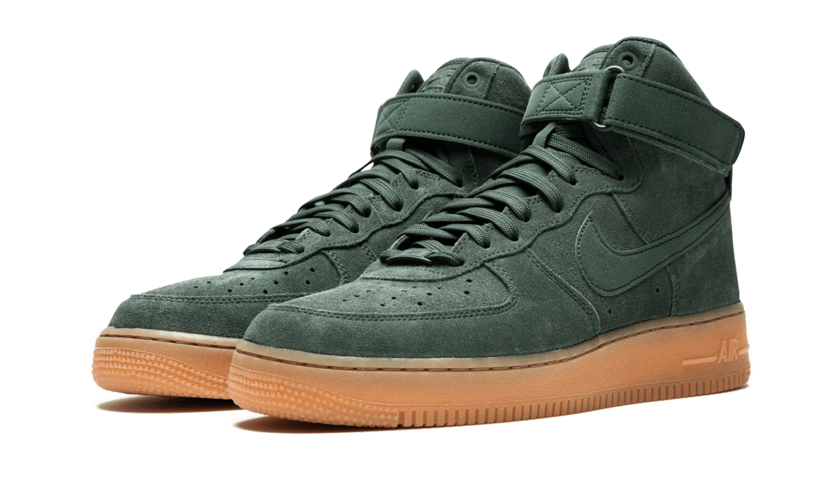 Air Force 1 High '07 LV8 Suede AA1118 300