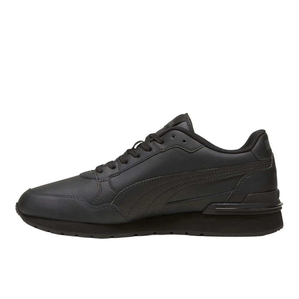 ST Runner v4 Leather Lace Up Sneakers