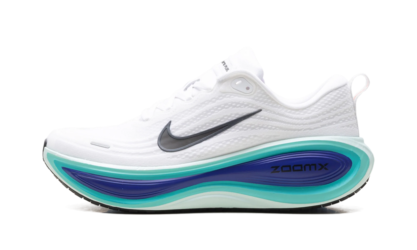 Vomero Plus "White Bright Concord Hyper Turquoise" HV8150 104