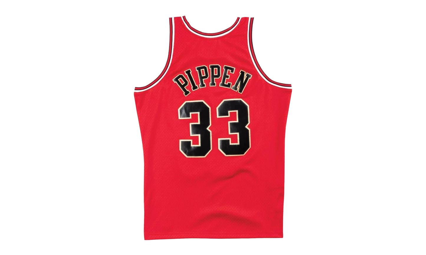 NBA Chinese New Year Scottie Pippen Swingman Jersey "1997 Chicago Bulls - Red" SMJYRED1 CBUNG182671SPI97