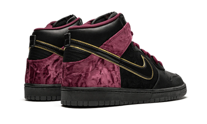 Dunk High Premium SB "Bloody Sunday" 313171 005