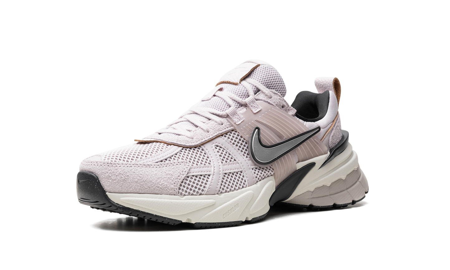 V2K Run Wmns"Platinum Violet" FN6703 001