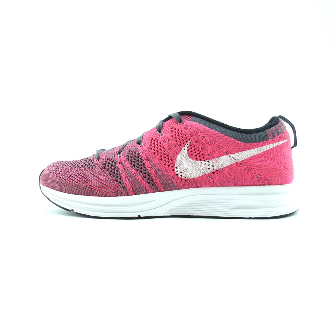 FLYKNIT TRAINER