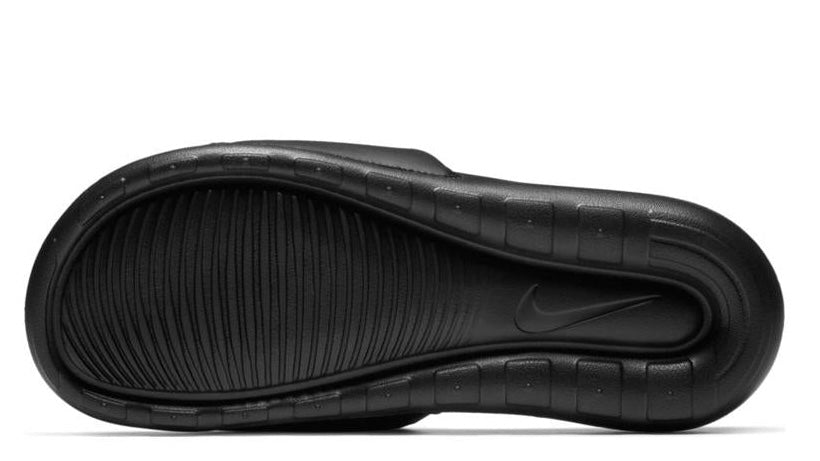 Victori One Black White