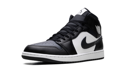 1 Mid "Off Noir Toe" DQ8426 010