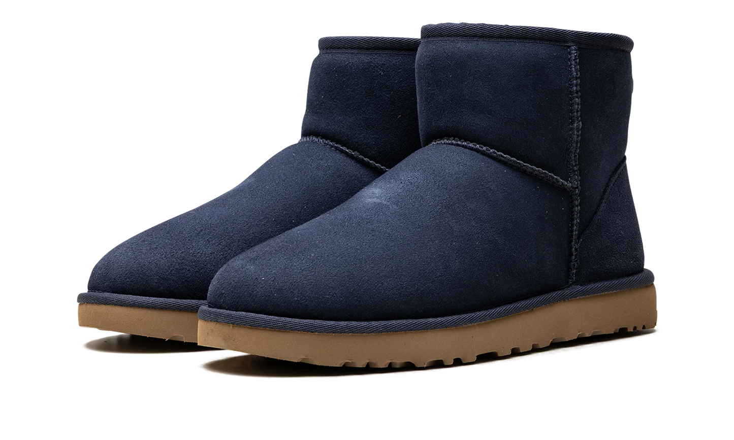 Classic Mini II Boot WMNS "Dark Indigo" 1016222 DKN