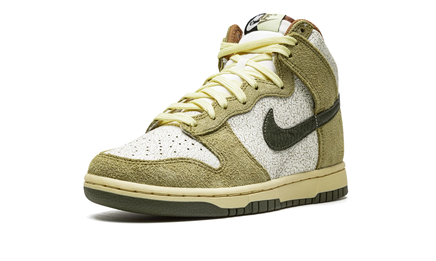 Dunk Hi Retro "Re-Raw Halloween" DO6713 300