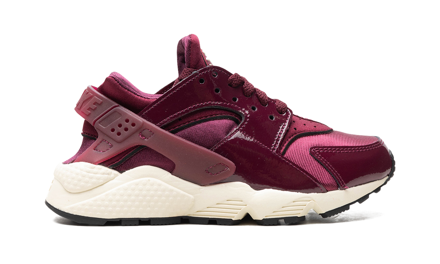 Air Huarache WMNS"BEETROOT" DQ8584 600