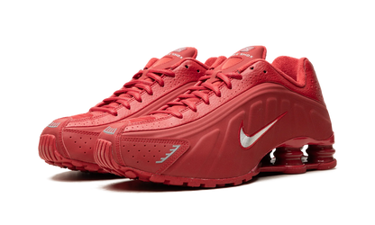 Shox R4 "Red White" IQ0608 687