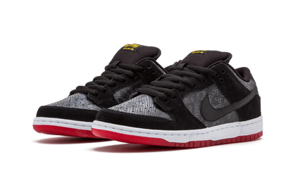 Dunk Low Premium SB "Snakeskin" 313170 017