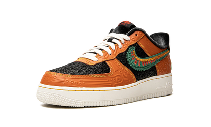 Air Force 1 '07 LX "Siempre Familia" DO2157 816