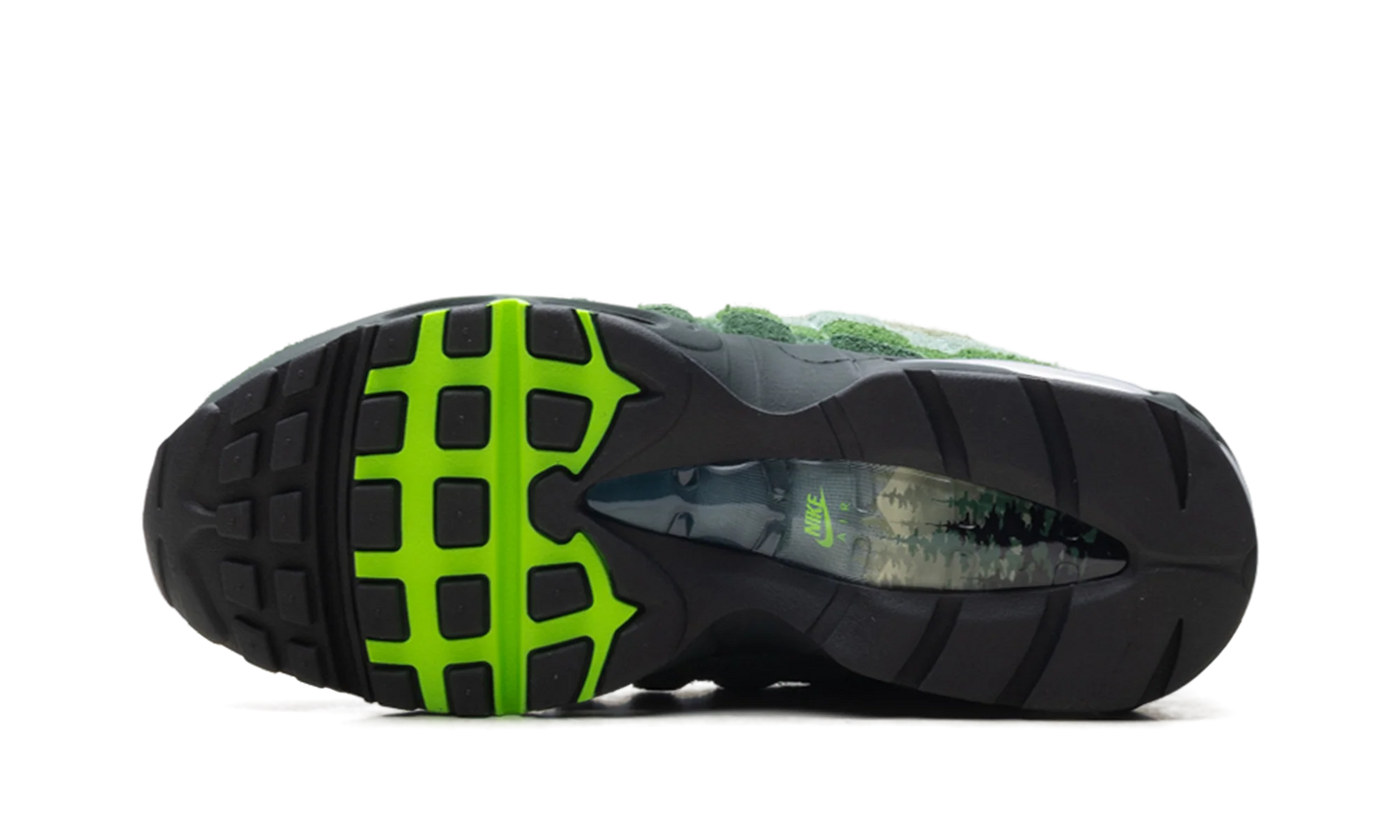 Air Max 95 "Big Bubble Ducks of a Feather Oregon Ducks The Woods" IQ3986 300