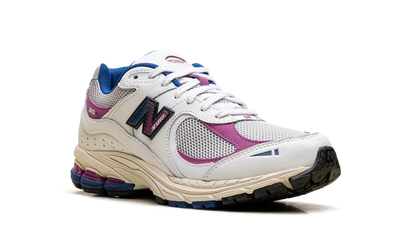 2002R "Good Vibes Pack White Pink" M2002RGY