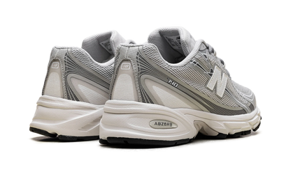 740 "SLATE GREY with GREY MATTER" U740N74F