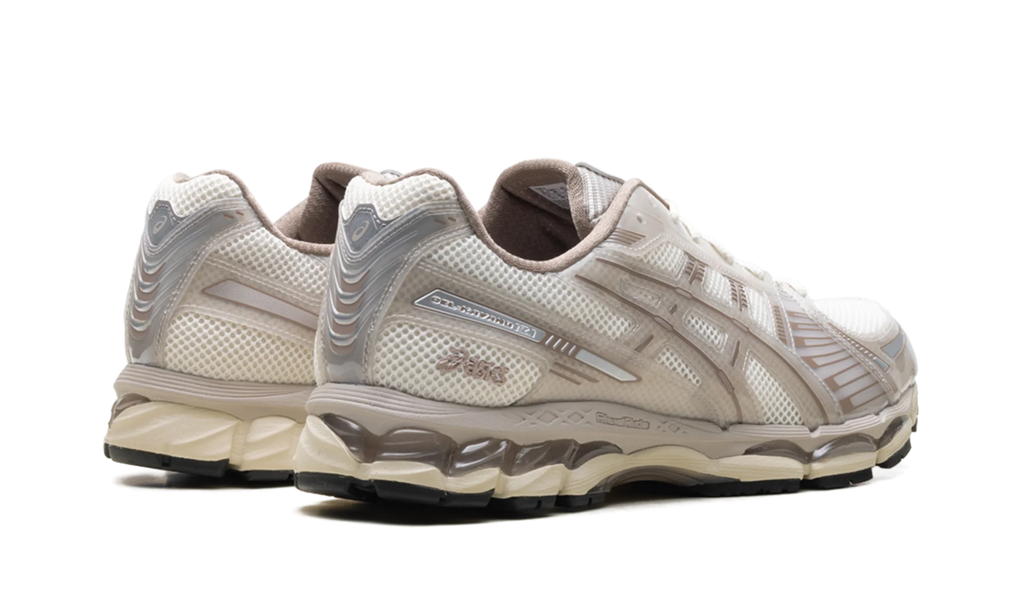 KITH x Gel-Kayano 12.1 "Paragon" 1203B144 100