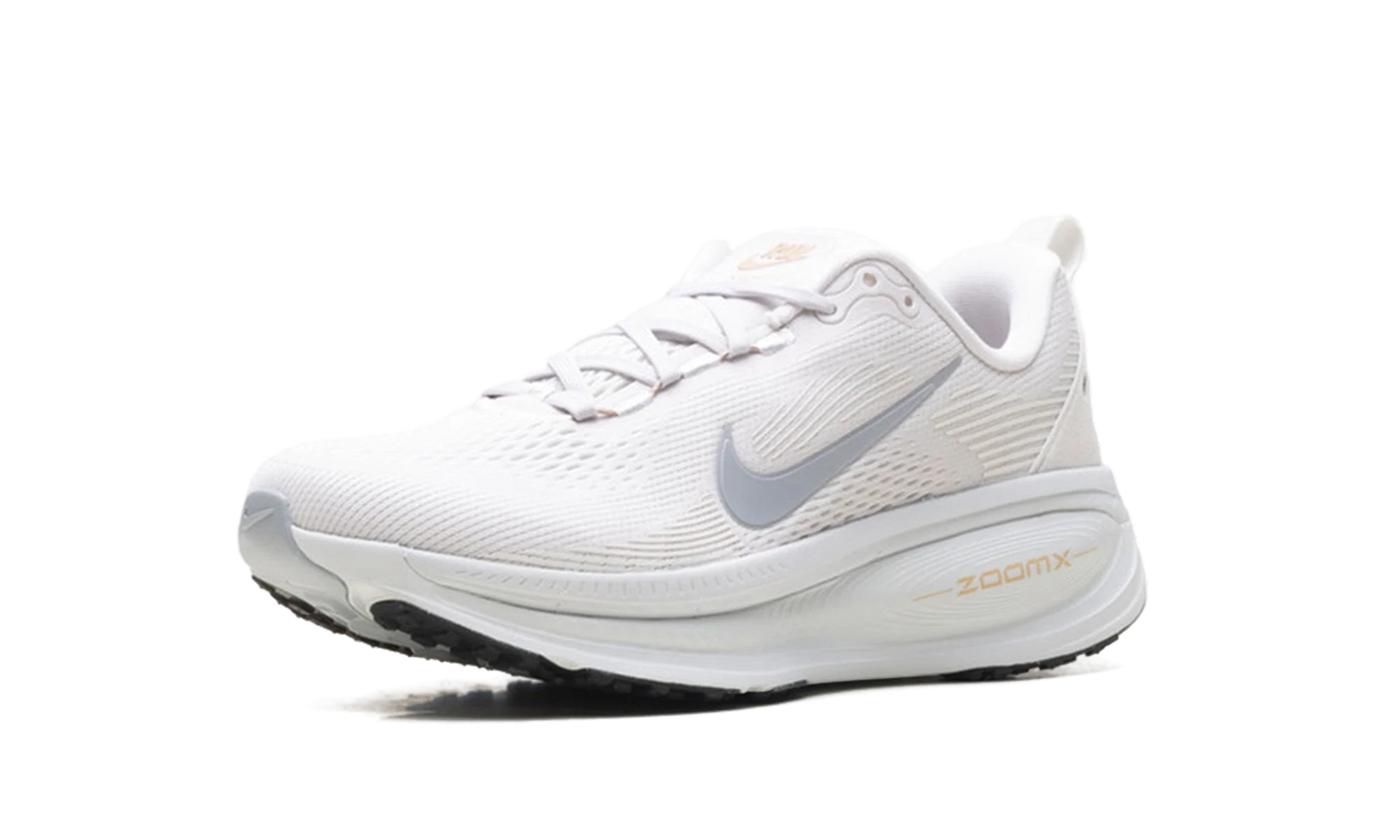 Vomero 18 WMNS "Vast Grey Summit White" HM6804 007