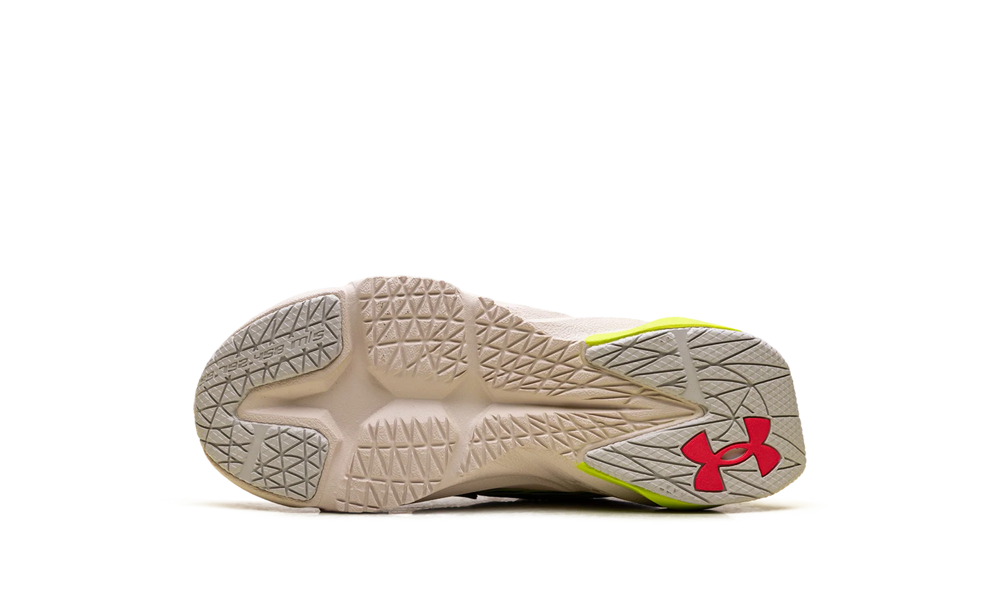 UA BPS Scramjet 7 "Summit White High Vis Yellow Racer Red" 6006928 110