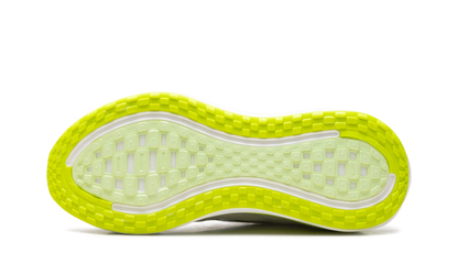 Vomero Plus "White Barely Volt Black" HV8150 120