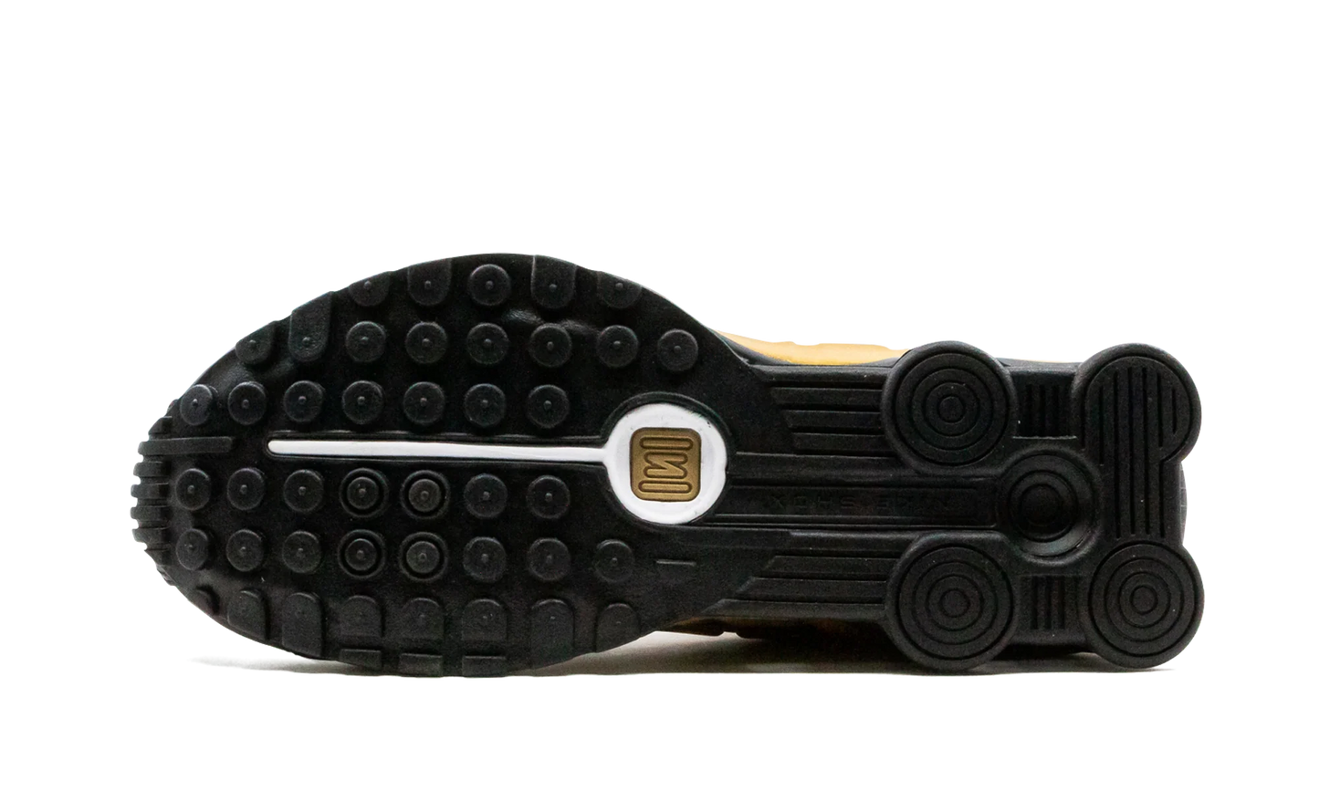Shox R4 "Metallic Gold" 104265 702