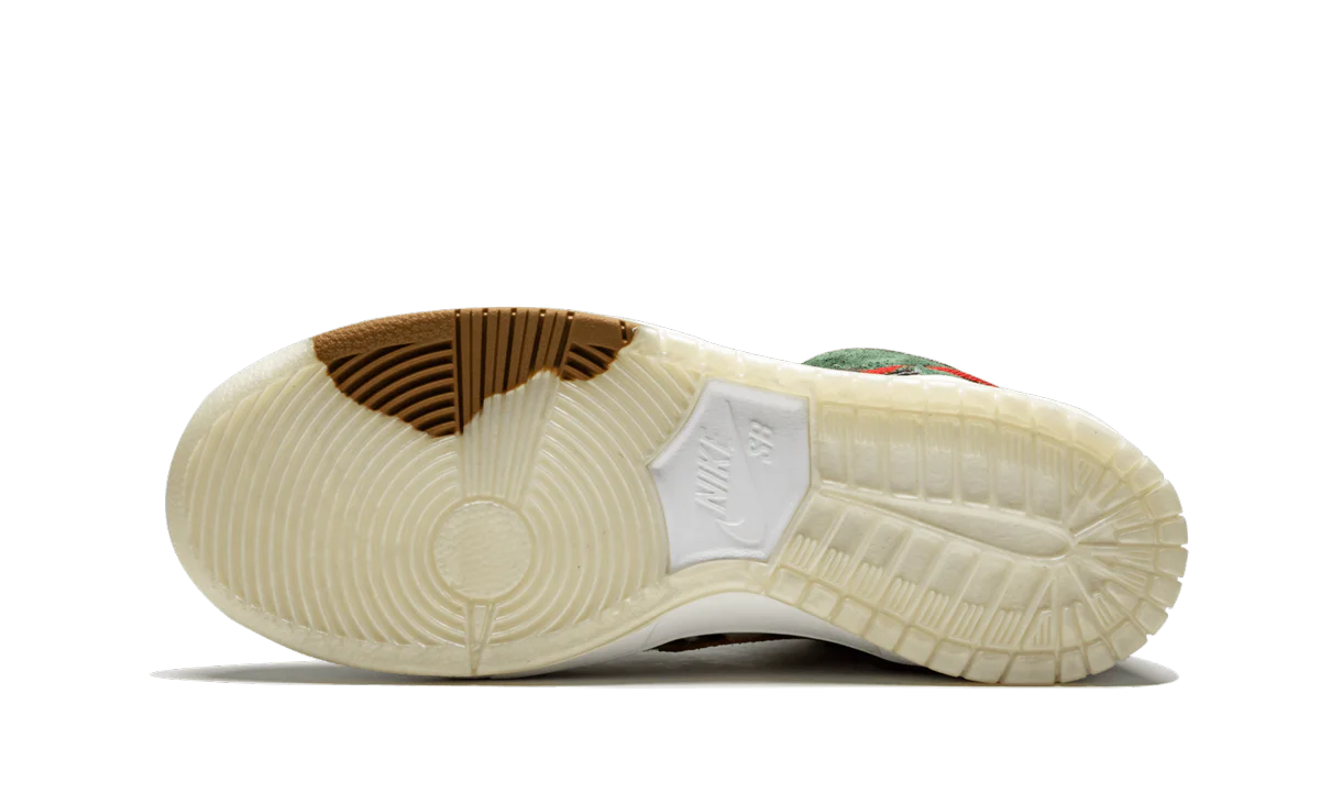 SB Dunk High Pro QS "Dog Walker" BQ6827 300