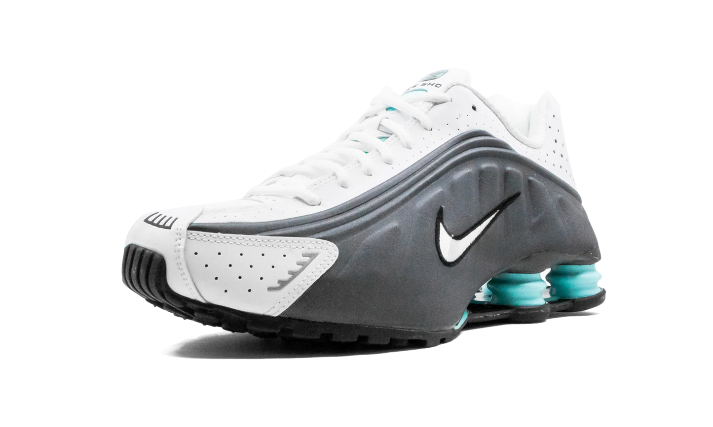 Shox R4 104265 132