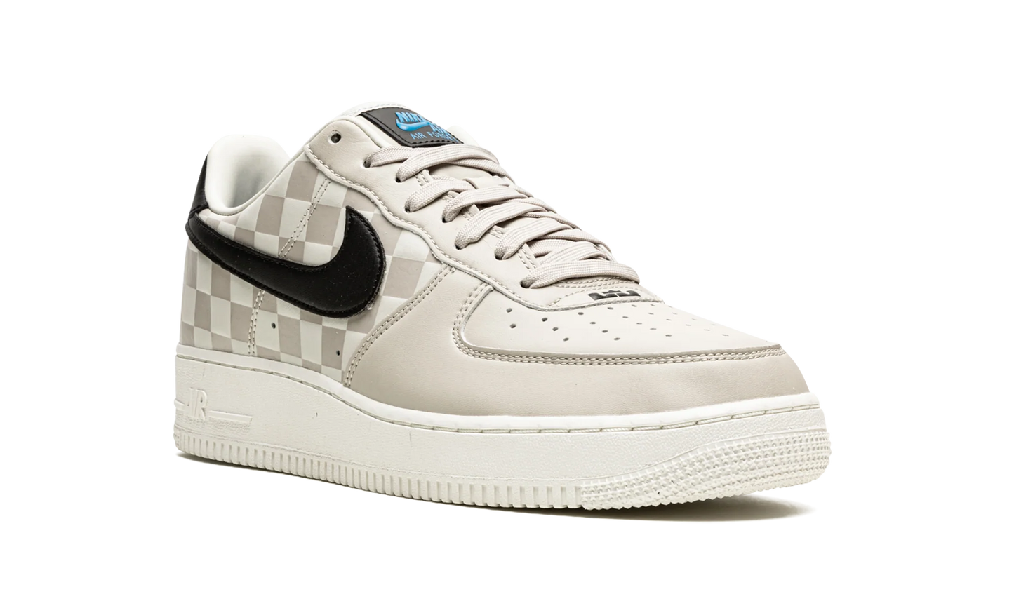 Air Force 1 Low "LeBron James - King's Day" DC8877 200