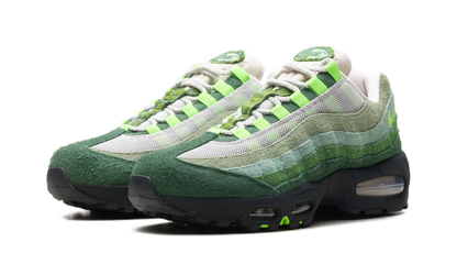 Air Max 95 "Big Bubble Ducks of a Feather Oregon Ducks The Woods" IQ3986 300
