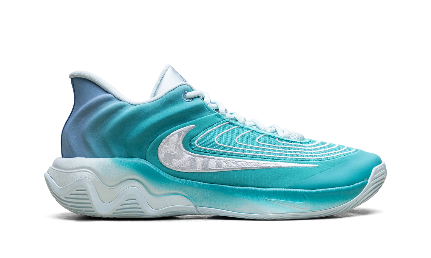 Giannis Immortality 4 "Christmas" FQ3680 300