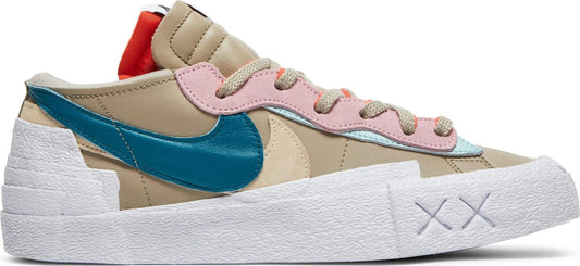 Blazer Low sacai KAWS Reed