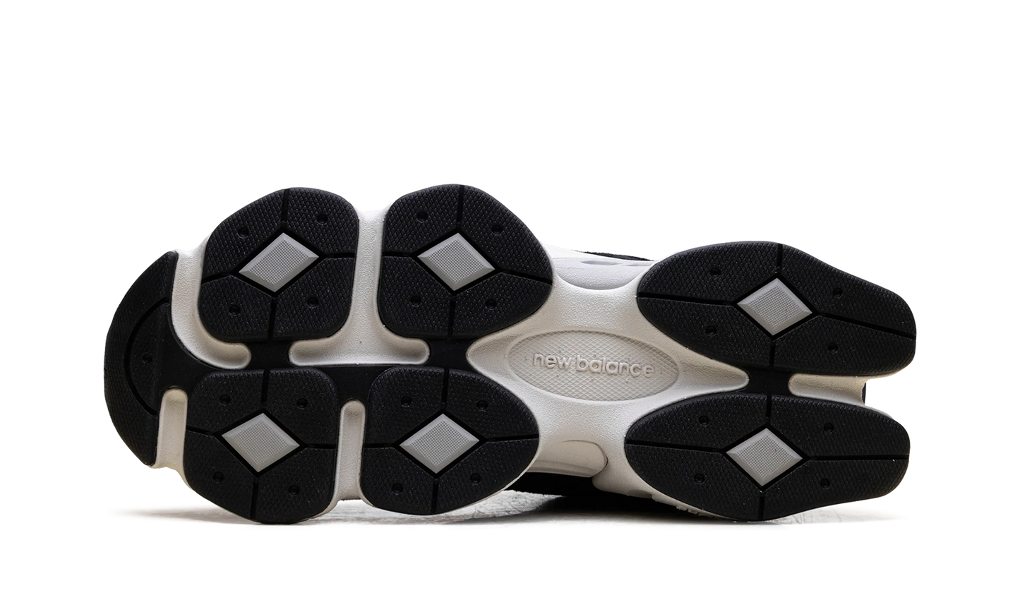 9060 "Black Concord White" U9060EEO