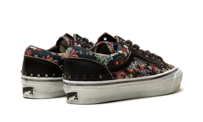 OTW Old Skool 36 Vibram "Floral Rivets Black" VN000D2GBLA