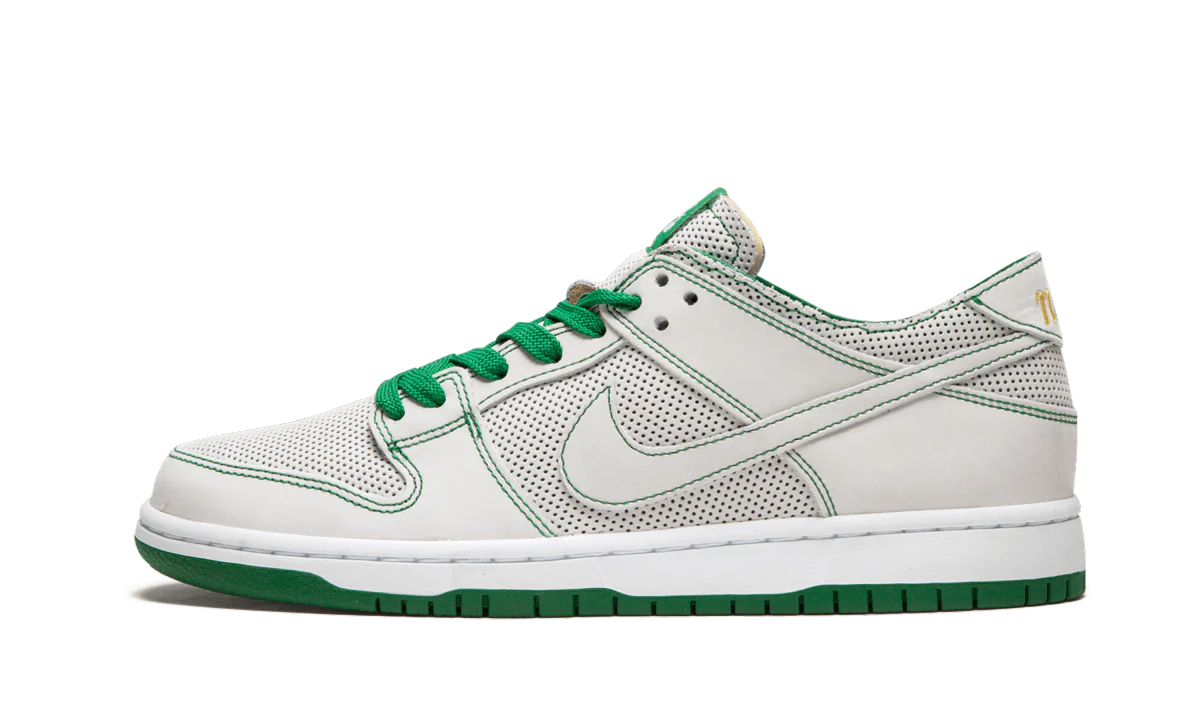 SB Zoom Dunk Low Pro Decon QS "Ishod Wair Mismatch" AR1399 113