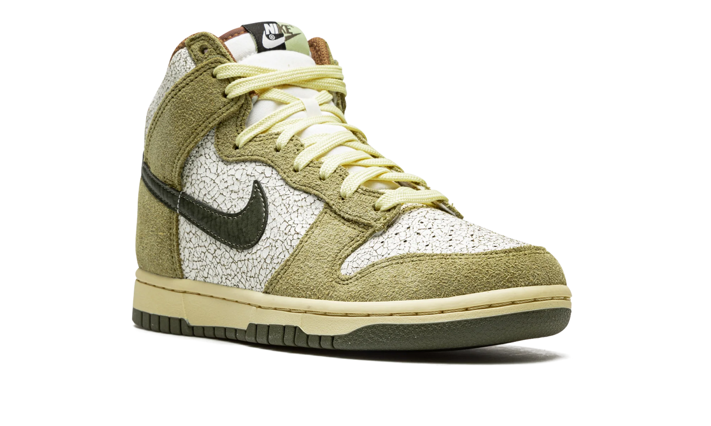 Dunk Hi Retro "Re-Raw Halloween" DO6713 300