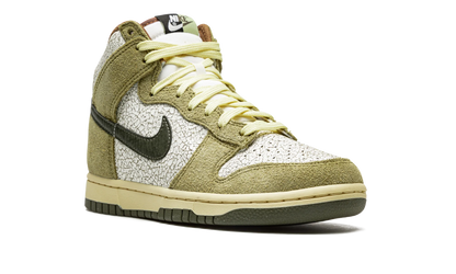 Dunk Hi Retro "Re-Raw Halloween" DO6713 300