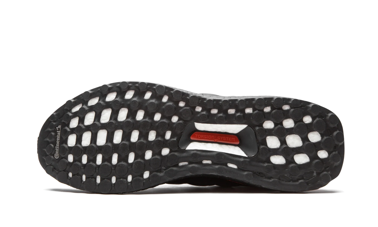 Ultraboost "Core Black / Red Suede" FW4899