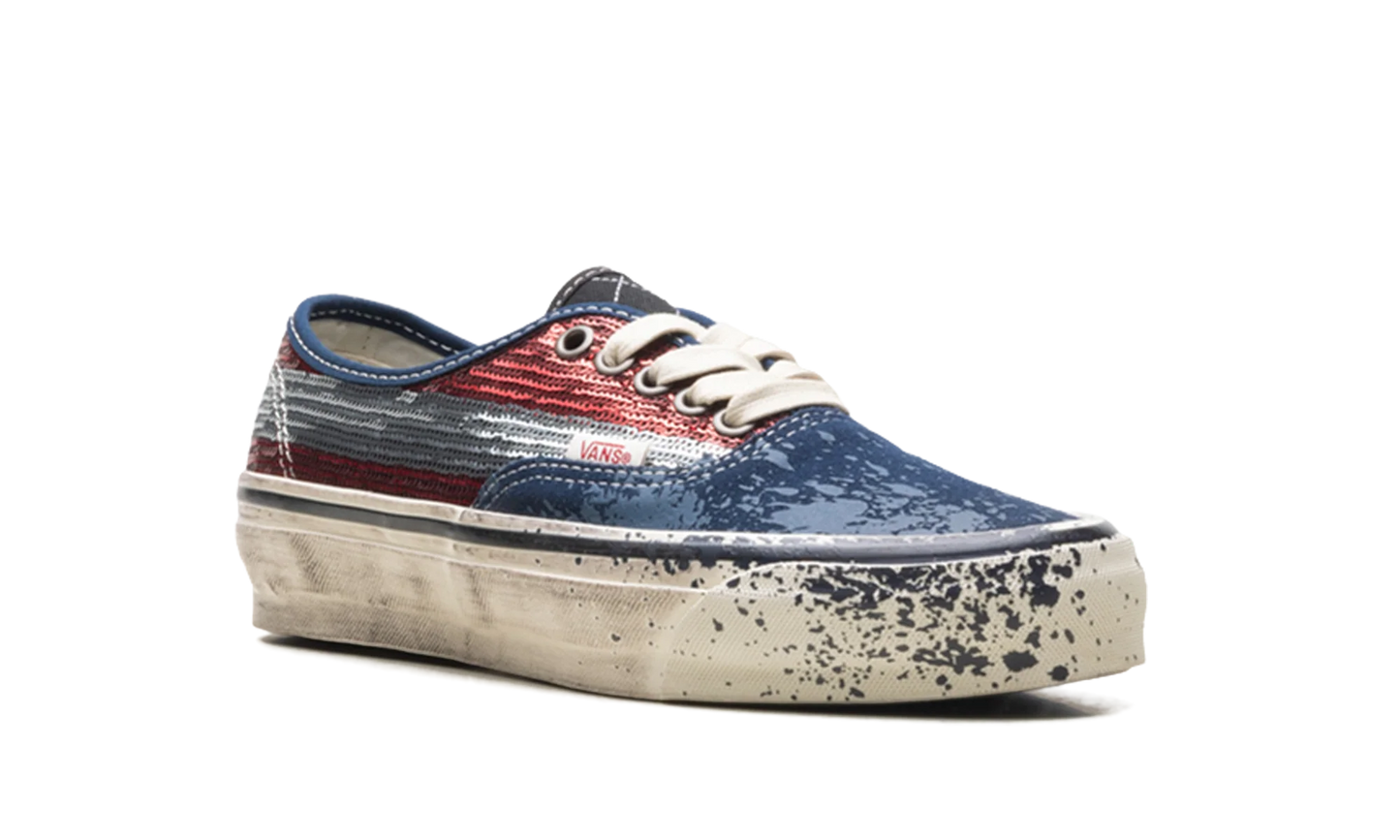 Vans Authentic Premium "La Habana - Red / Navy" VN000DB8Z11