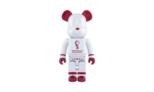 Bearbrick FIFA World Cup Qatar 2022 "White Chrome - 1000%" MEDI3039