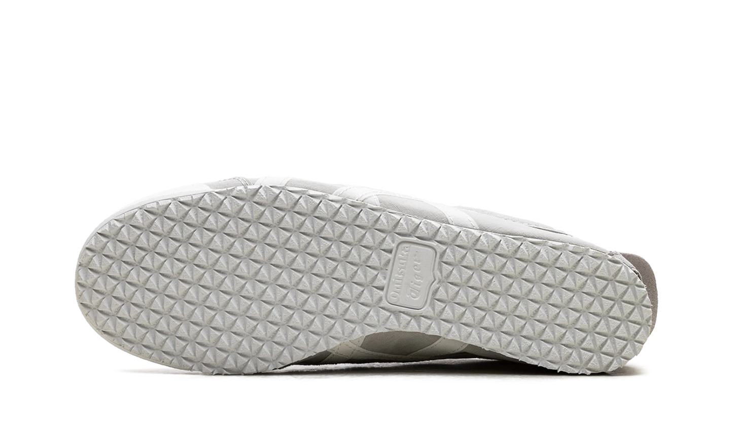 Tiger Mexico 66 Slip-On "Oyster Grey White" 1183b603 020
