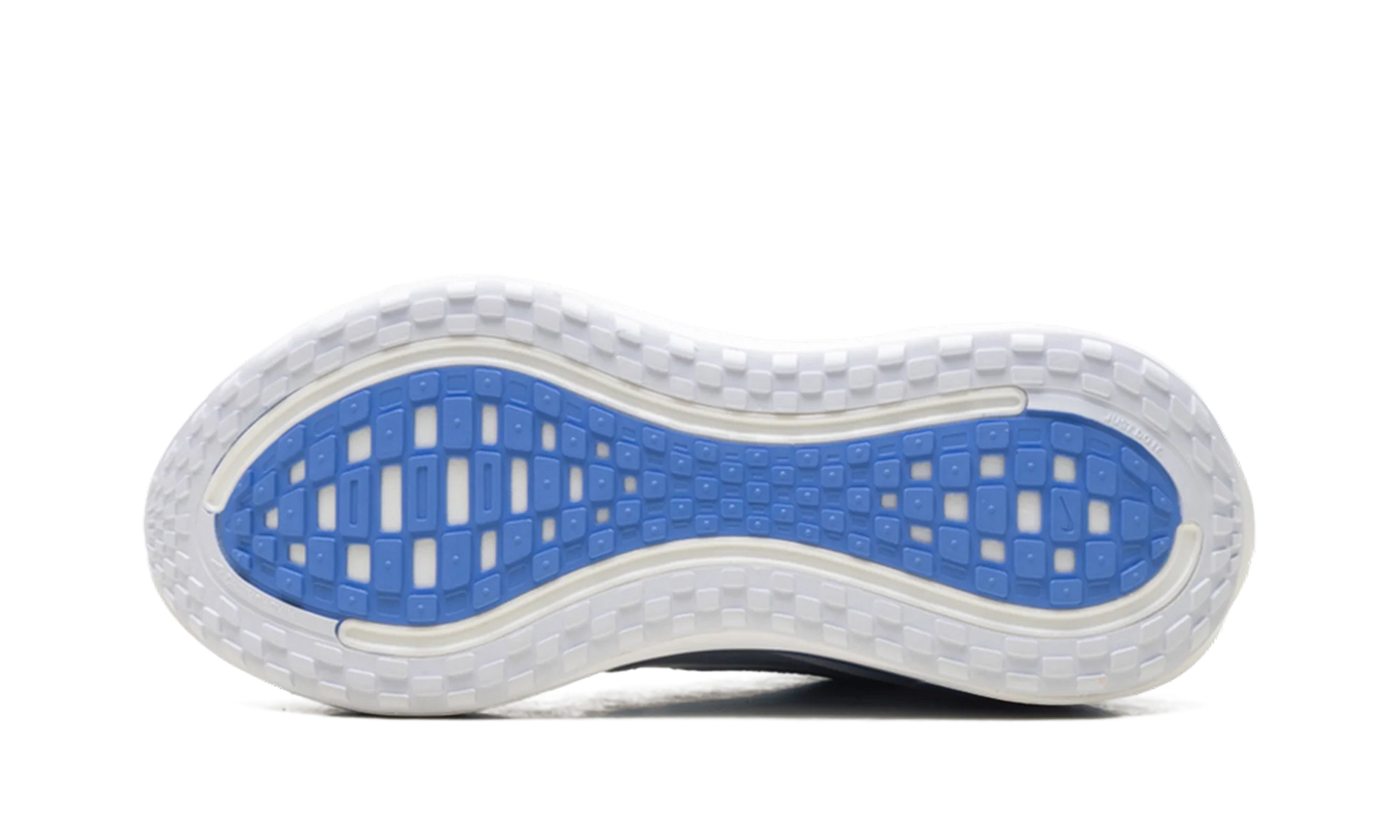 Vomero Plus WMNS "Football Grey Royal Pulse" HV8154 003