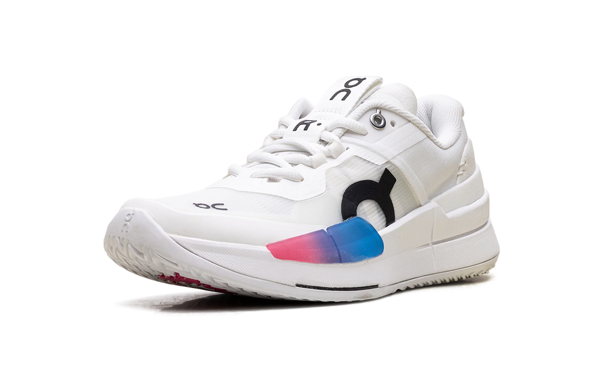 The Roger Pro 2 WMNS "White Malibu" 3WE10332840