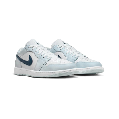 1 Low 'Aura White' (2026)