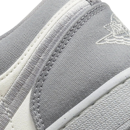 1 Low SE 'Light Steel Grey' W (2023)