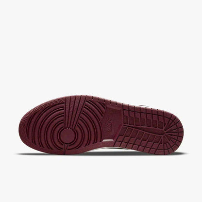 Air Jordan 1 Retro High OG 'Bordeaux' (2021)
