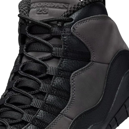 10 Retro 'Shadow' (2025)