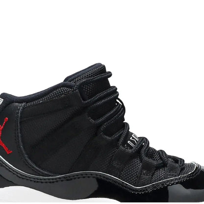 11 Retro 'Playoffs Bred' PS (2019)
