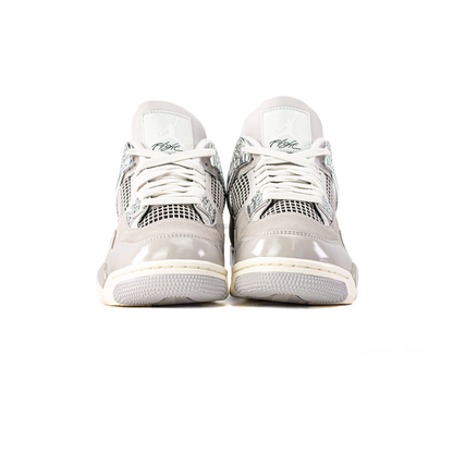 4 Retro 'Frozen Moments' Women's