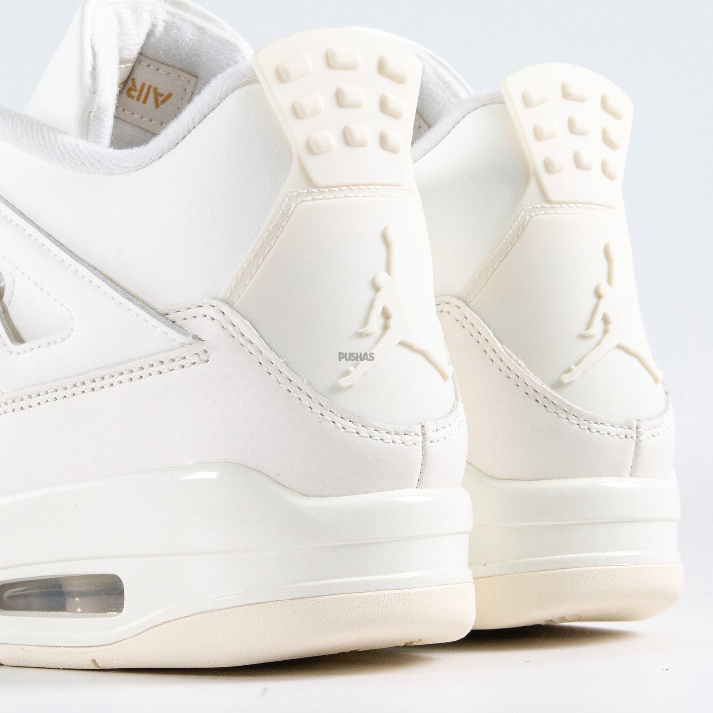 4 Retro ‘Metallic Gold’ Women's (2024)