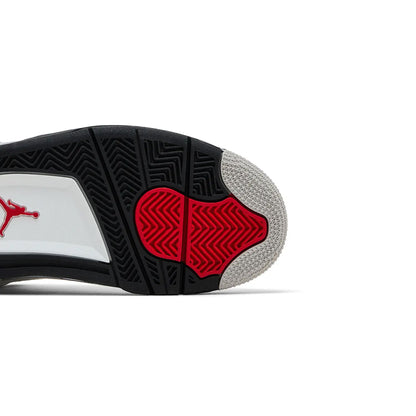 4 Retro White Cement GS (2025)