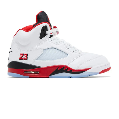 5 Retro 'Fire Red Black Tongue' (2025)