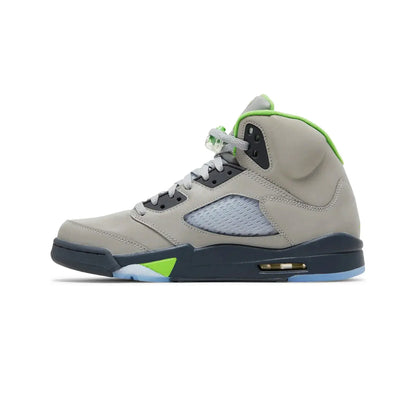 5 Retro 'Green Bean' (2022)